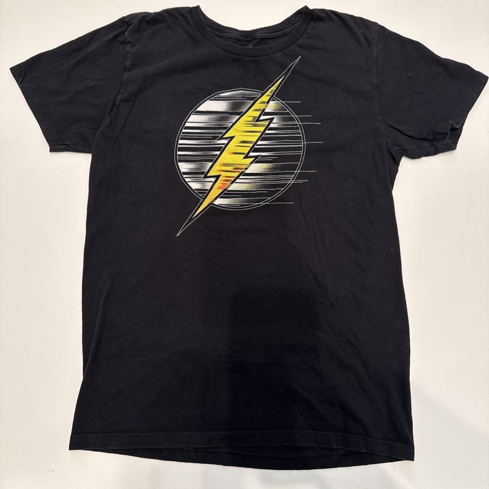 Marvel - Flash Short Sleeve T-Shirt Black With Lightning Bolt Logo Medium
